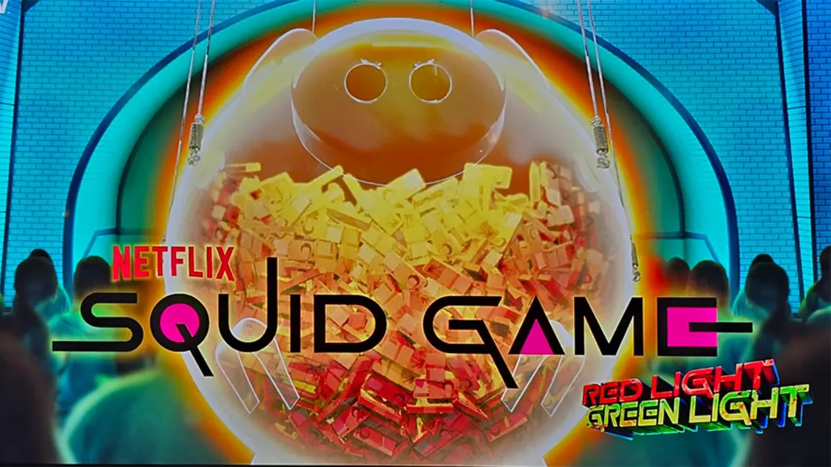 Tampilan visual slot Squid Game: Red Light, Green Light dengan elemen ikonik